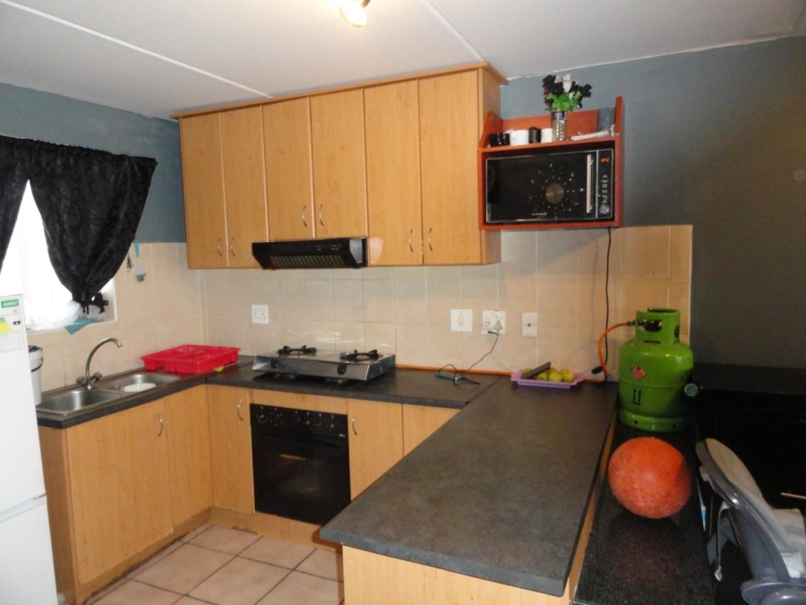 2 Bedroom Property for Sale in Bellville Park Western Cape